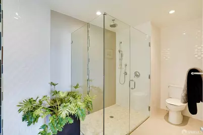 736 Valencia Street #301, San Francisco, CA 94110 - Photo 32