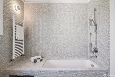 160 Richland Avenue, San Francisco, CA 94110 - Photo 24