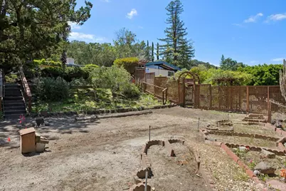 411 Las Lomas Way, Walnut Creek, CA 94598 - Photo 68