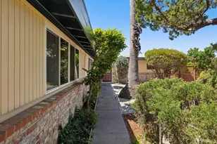 411 Las Lomas Way, Walnut Creek, CA 94598 - Photo 4