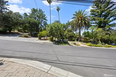 411 Las Lomas Way, Walnut Creek, CA 94598 - Photo 60