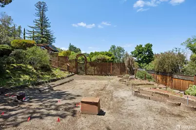 411 Las Lomas Way, Walnut Creek, CA 94598 - Photo 66