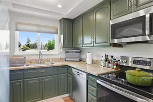 1209 Oak Grove Ave, Burlingame, CA 94010 - Photo 10