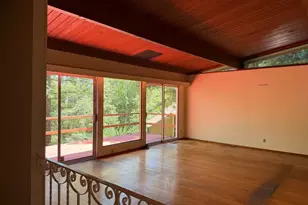 7101 Pinehaven Rd, Oakland, CA 94611 - Photo 12