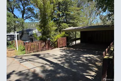 7101 Pinehaven Road, Oakland, CA 94611 - Photo 2