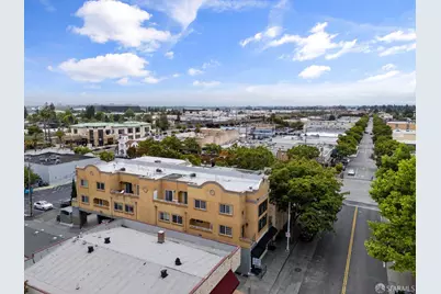 577 Laurel Street, San Carlos, CA 94070 - Photo 16