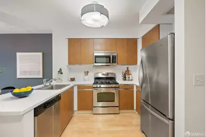 5800 3rd Street #1111, San Francisco, CA 94124 - Photo 4