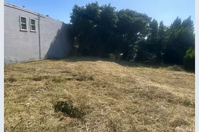 9809 Macarthur Boulevard, Oakland, CA 94605 - Photo 8