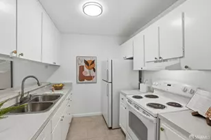 365 Half Moon Ln, Daly City, CA 94015 - Photo 8