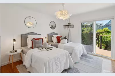 336 Louisburg Street, San Francisco, CA 94112 - Photo 22