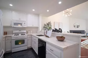 208 Oak Ct, Daly City, CA 94014 - Photo 10
