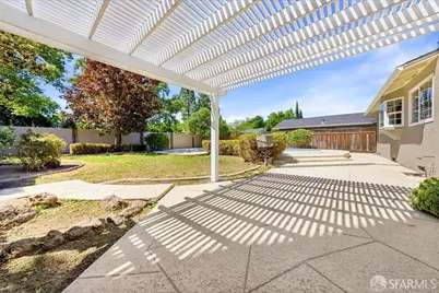 2670 Willowren Way, Pleasanton, CA 94566 - Photo 40