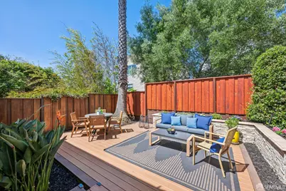 662 Prentiss Street, San Francisco, CA 94110 - Photo 2
