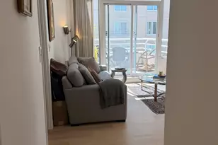 220 Lombard St, San Francisco, CA 94111 - Photo 8