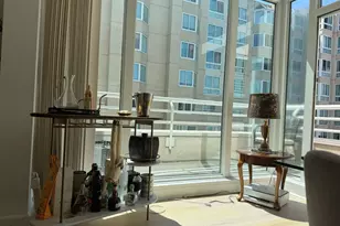 220 Lombard St, San Francisco, CA 94111 - Photo 18