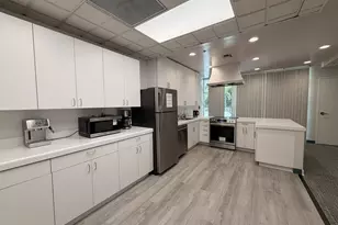 220 Lombard St, San Francisco, CA 94111 - Photo 54