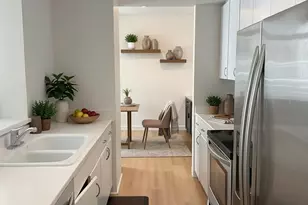 220 Lombard St, San Francisco, CA 94111 - Photo 10