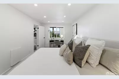 306 Crescent Avenue, San Francisco, CA 94110 - Photo 32