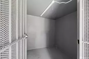 519 Nevada St, San Francisco, CA 94110 - Photo 44