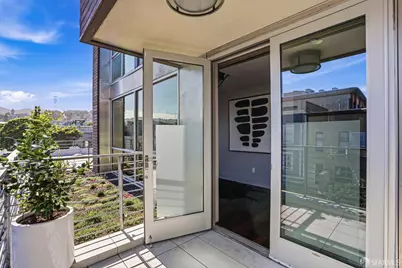 3280 22nd Street #D, San Francisco, CA 94110 - Photo 2