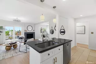 704 Alta Vista Dr, Pacifica, CA 94044 - Photo 12