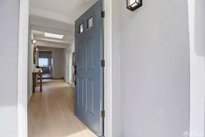 704 Alta Vista Drive, Pacifica, CA 94044 - Photo 2
