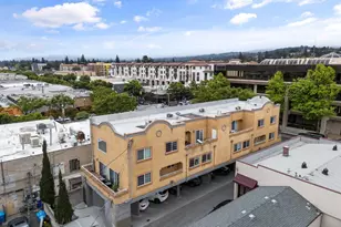 577 Laurel St, San Carlos, CA 94070 - Photo 2