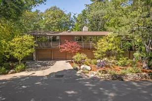 332 Canyon Dr, Portola Valley, CA 94028 - Photo 2