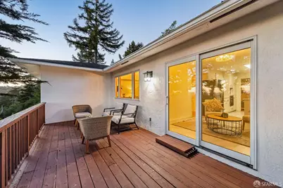 8440 Skyline Boulevard, Oakland, CA 94611 - Photo 22