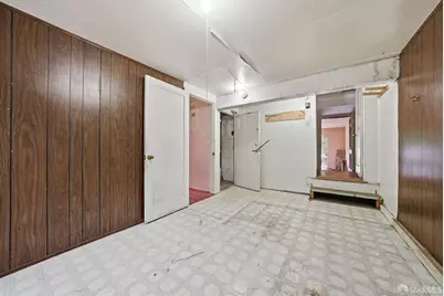 92 Nueva Avenue, San Francisco, CA 94134 - Photo 32