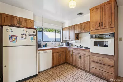 61 Clairview Court, San Francisco, CA 94131 - Photo 16