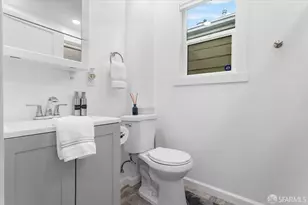 6672 Brann St, Oakland, CA 94605 - Photo 10