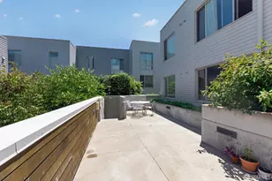 570 Innes Ave, San Francisco, CA 94124 - Photo 24