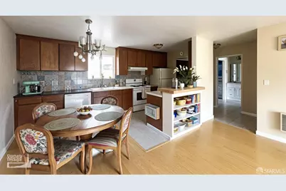 965 Shorepoint Court #211, Alameda, CA 94501 - Photo 6
