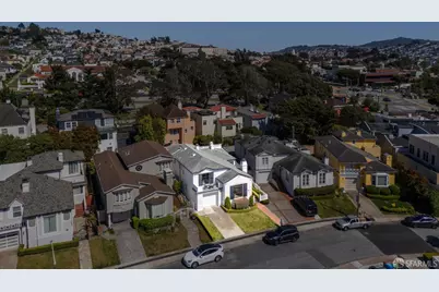 76 Woodacre Drive, San Francisco, CA 94132 - Photo 4