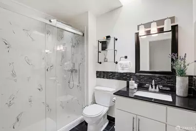 427 Lagunitas Avenue #305, Oakland, CA 94610 - Photo 22