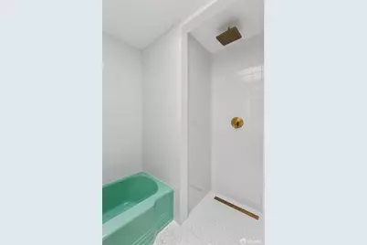 208 Harkness Avenue, San Francisco, CA 94134 - Photo 52