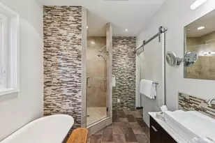 5526 Balboa Dr, Oakland, CA 94611 - Photo 16