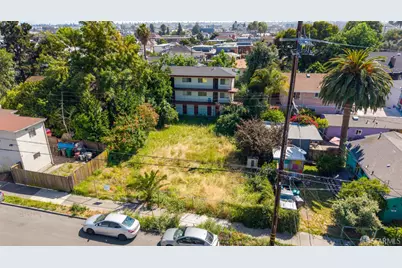 1127 E 20th Street, Oakland, CA 94606 - Photo 1