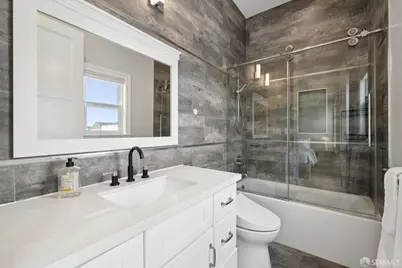 1621 Castro Street, San Francisco, CA 94114 - Photo 32