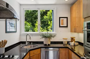 17 Paradise Ave, San Francisco, CA 94131 - Photo 14