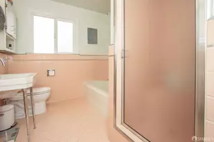 62 Barcelona Ave, San Francisco, CA 94115 - Photo 20