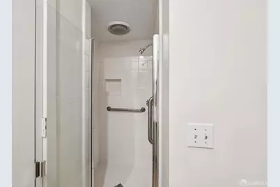 1127 Greenwich Street, San Francisco, CA 94109 - Photo 40
