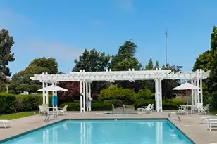 76 Marina Lakes Dr, Richmond, CA 94804 - Photo 16