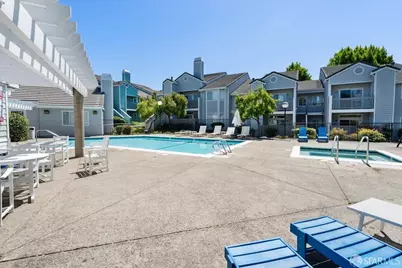 911 Waterford Place, Pinole, CA 94564 - Photo 24