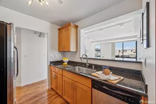 1 Daniel Burnham Ct, San Francisco, CA 94109 - Photo 22