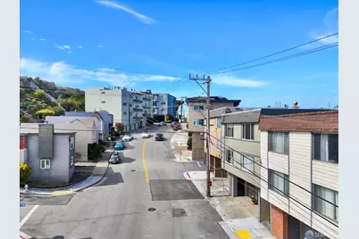 915 Burnett Avenue, San Francisco, CA 94131 - Photo 38