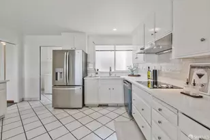 915 Burnett Ave, San Francisco, CA 94131 - Photo 14