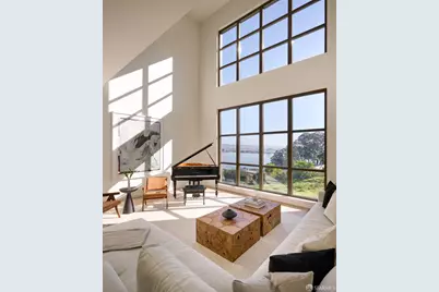 38 Meadow Drive #5, San Francisco, CA 94130 - Photo 2