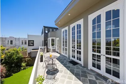 2240 Lyon Street, San Francisco, CA 94115 - Photo 8